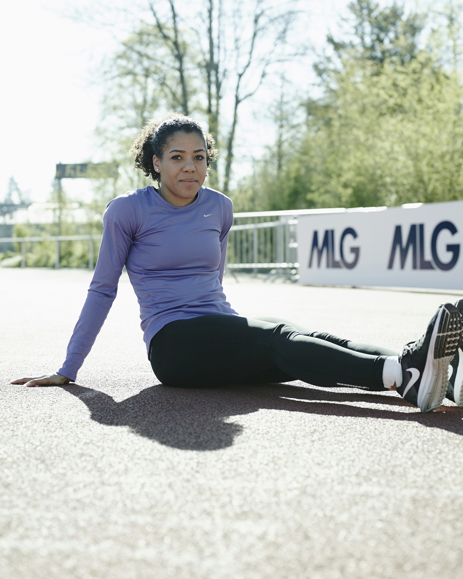 Mujinga Kambundji, Leichtathletin