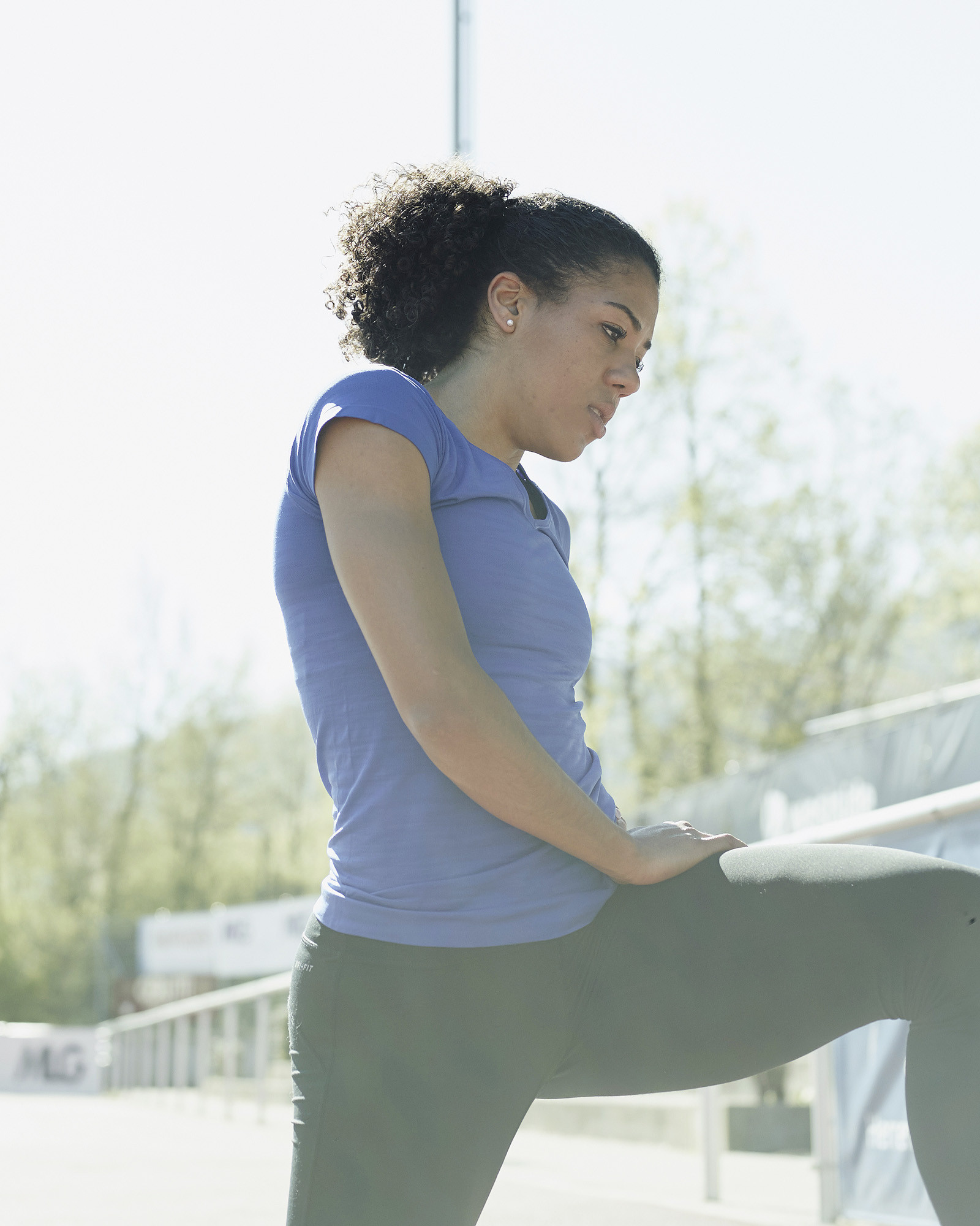 Mujinga Kambundji, Leichtathletin