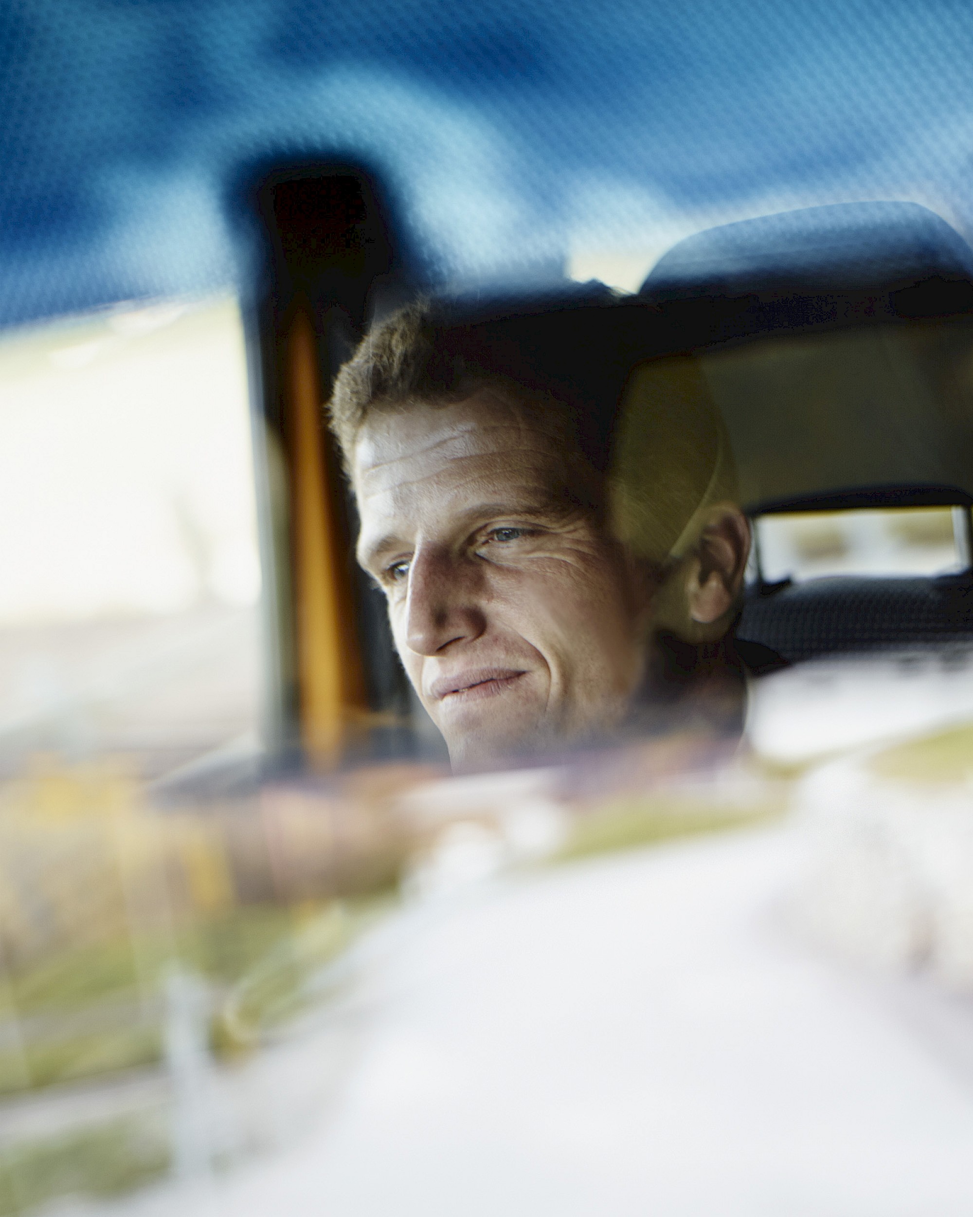 Andrea Elsa, Postauto-Fahrer für das UBS Magazin