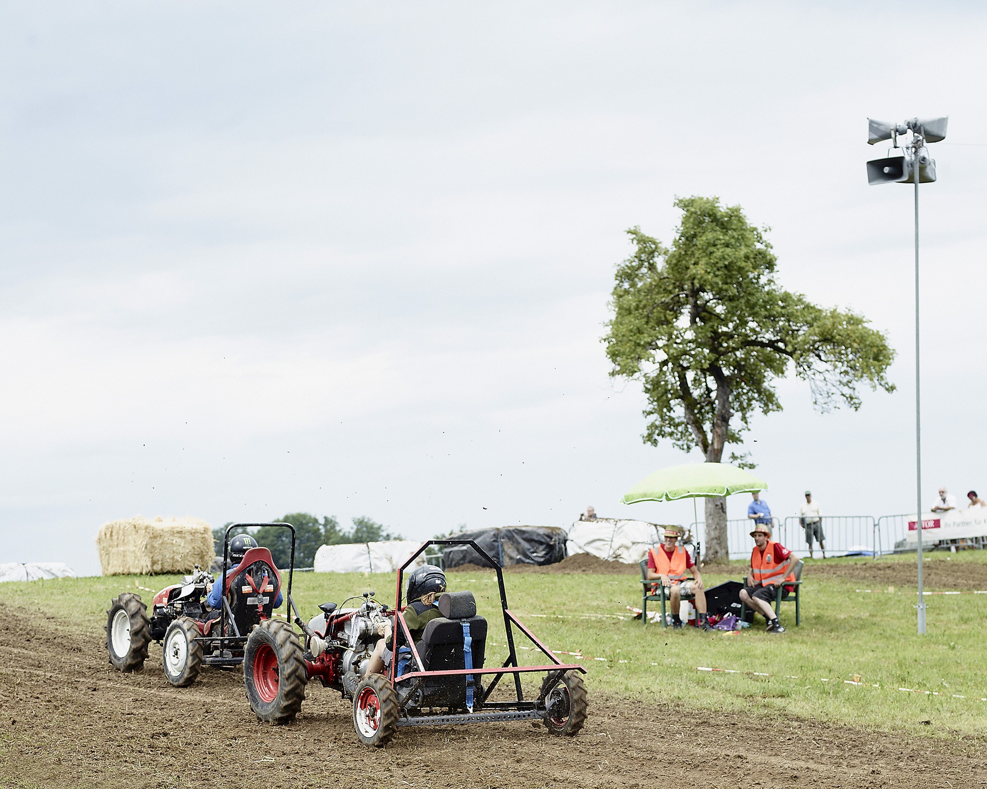 Einachserrennen in Neuheim, Geschäftsbericht 2015 der Zuger Kantonalbank