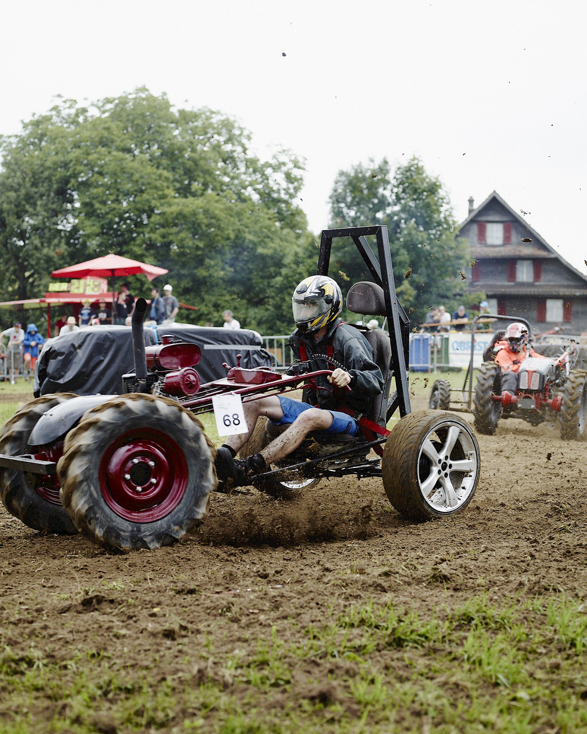 Einachserrennen in Neuheim, Geschäftsbericht 2015 der Zuger Kantonalbank