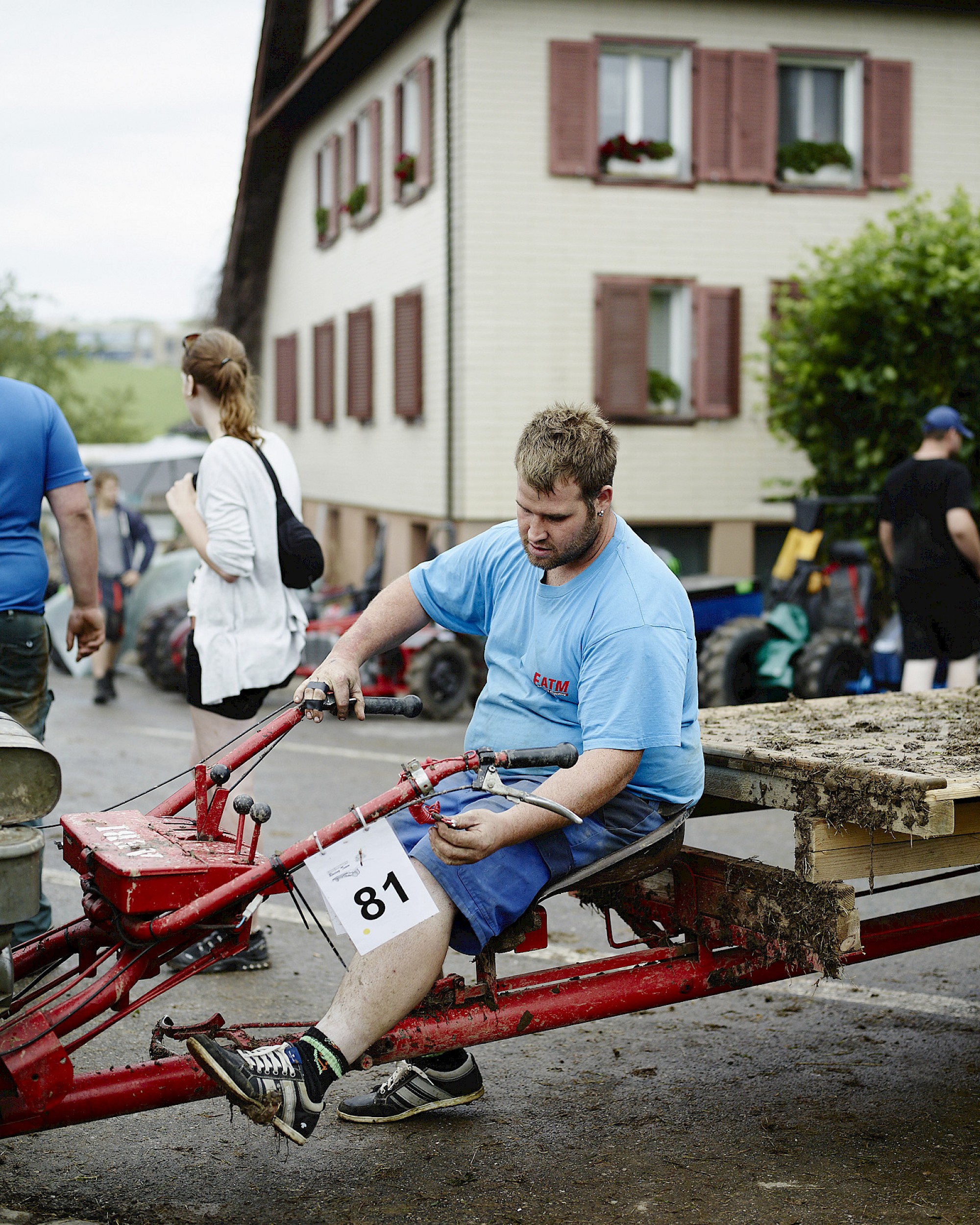 Einachserrennen in Neuheim, Geschäftsbericht 2015 der Zuger Kantonalbank