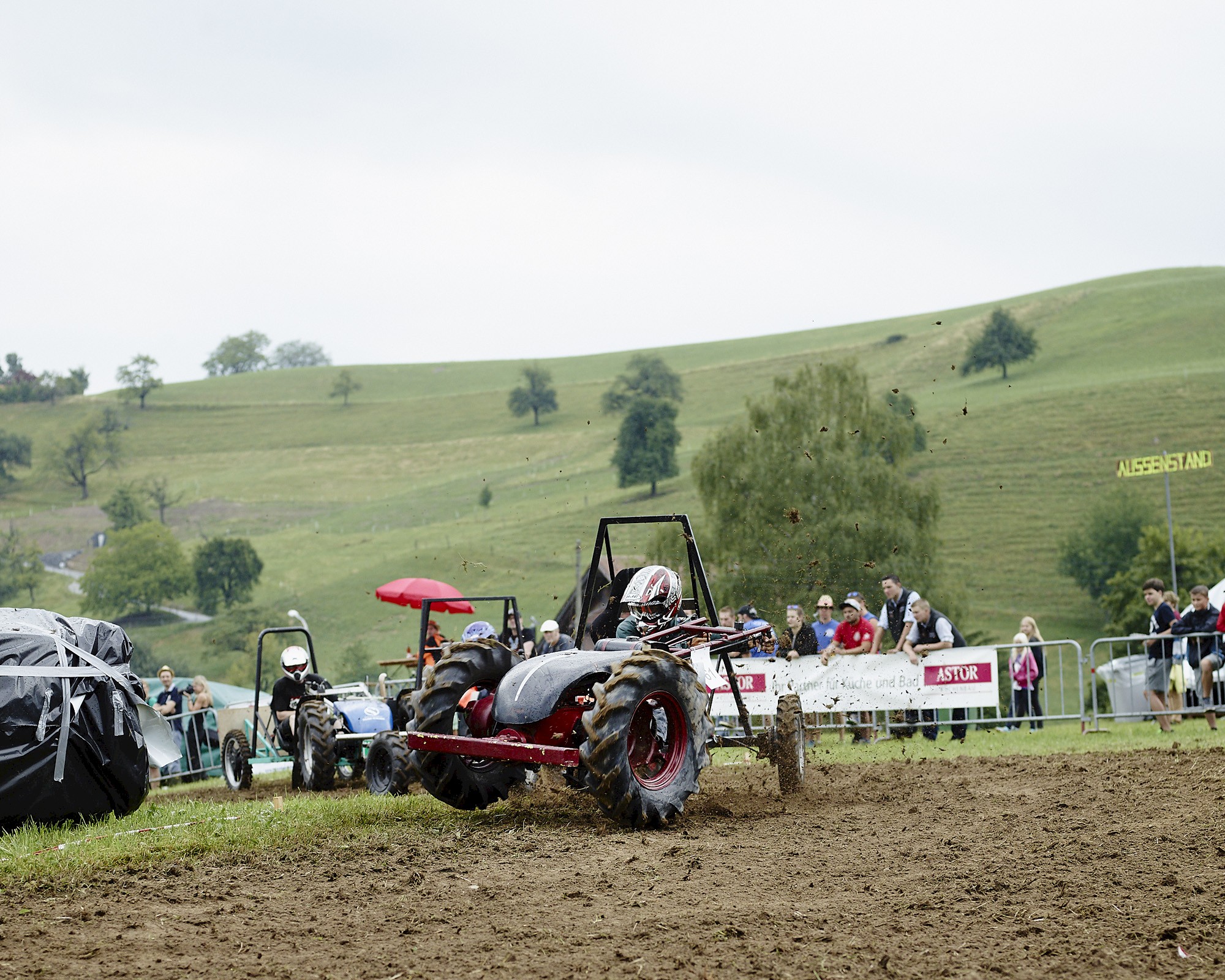 Einachserrennen in Neuheim, Geschäftsbericht 2015 der Zuger Kantonalbank