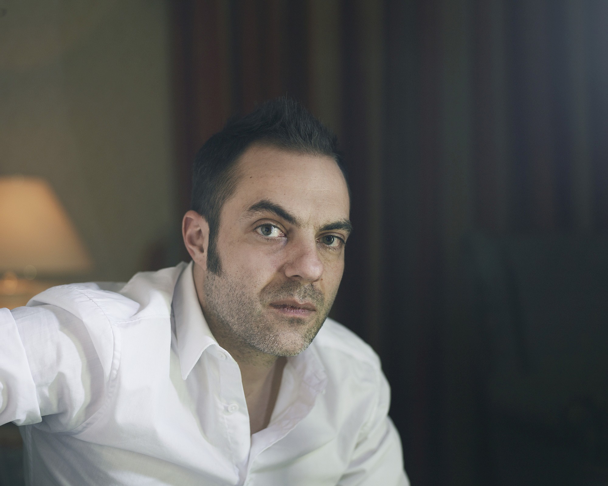 Tobi Gmür, Worldfamous In My Hometown Cover & Pressebilder 2012